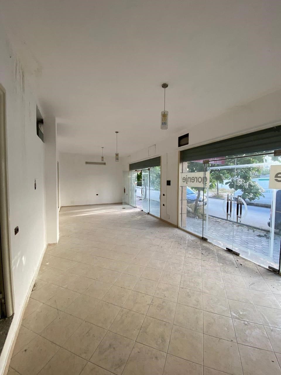 APARTAMENT + DYQAN NË SHITJE NË COLE, VLORË 3