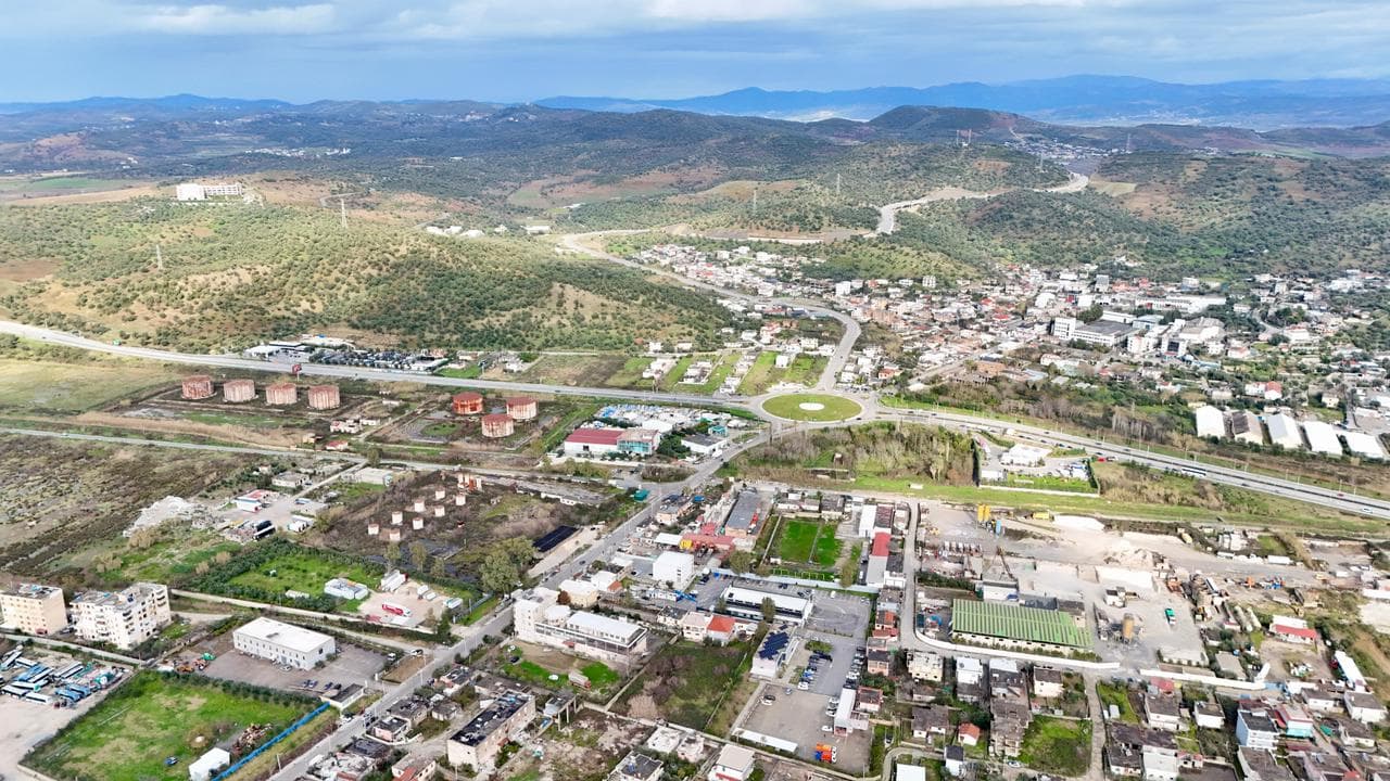 TOKË INDUSTRIALE PËR SHITJE NË VLORË – MUNDËSI IDEALE INVESTIMI 3