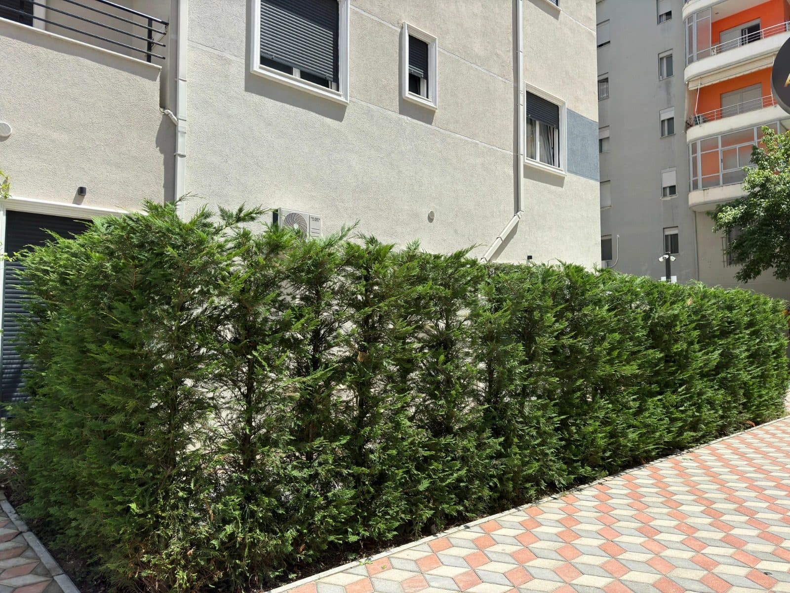 SHITET APARTAMENT 2+1 NE LUNGOMARE, VLORE 2