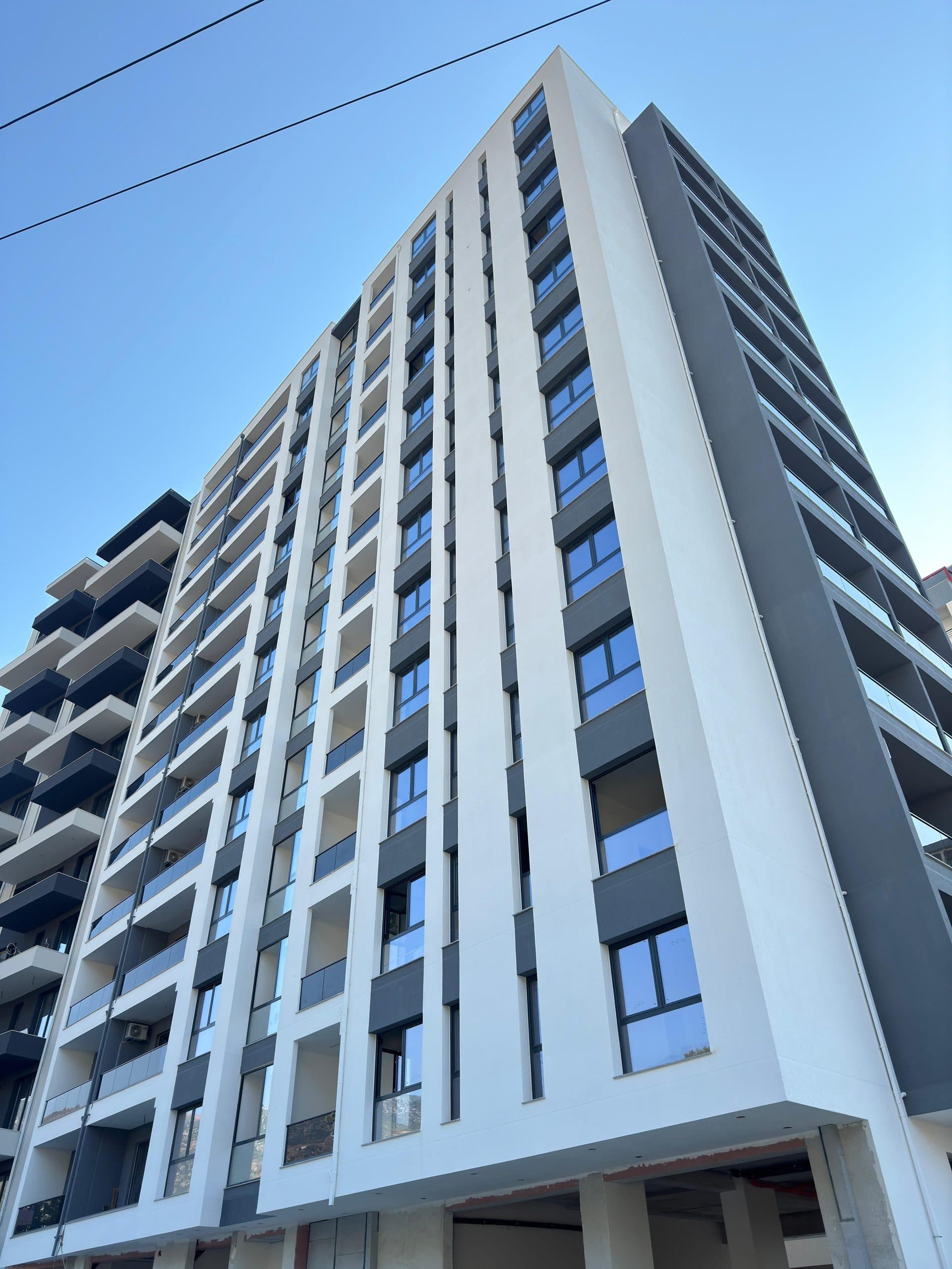 SHITET APARTAMENT 1+1 NE LUNGOMARE, VLORE