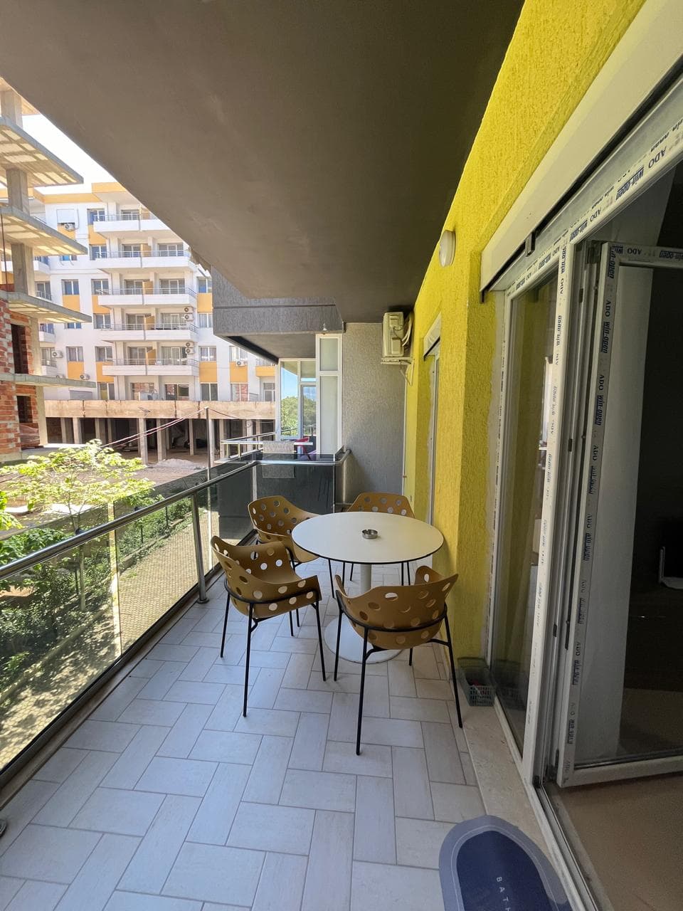APARTAMENT 1+1 ME QERA NE UJE TE FTOHTE, VLORE