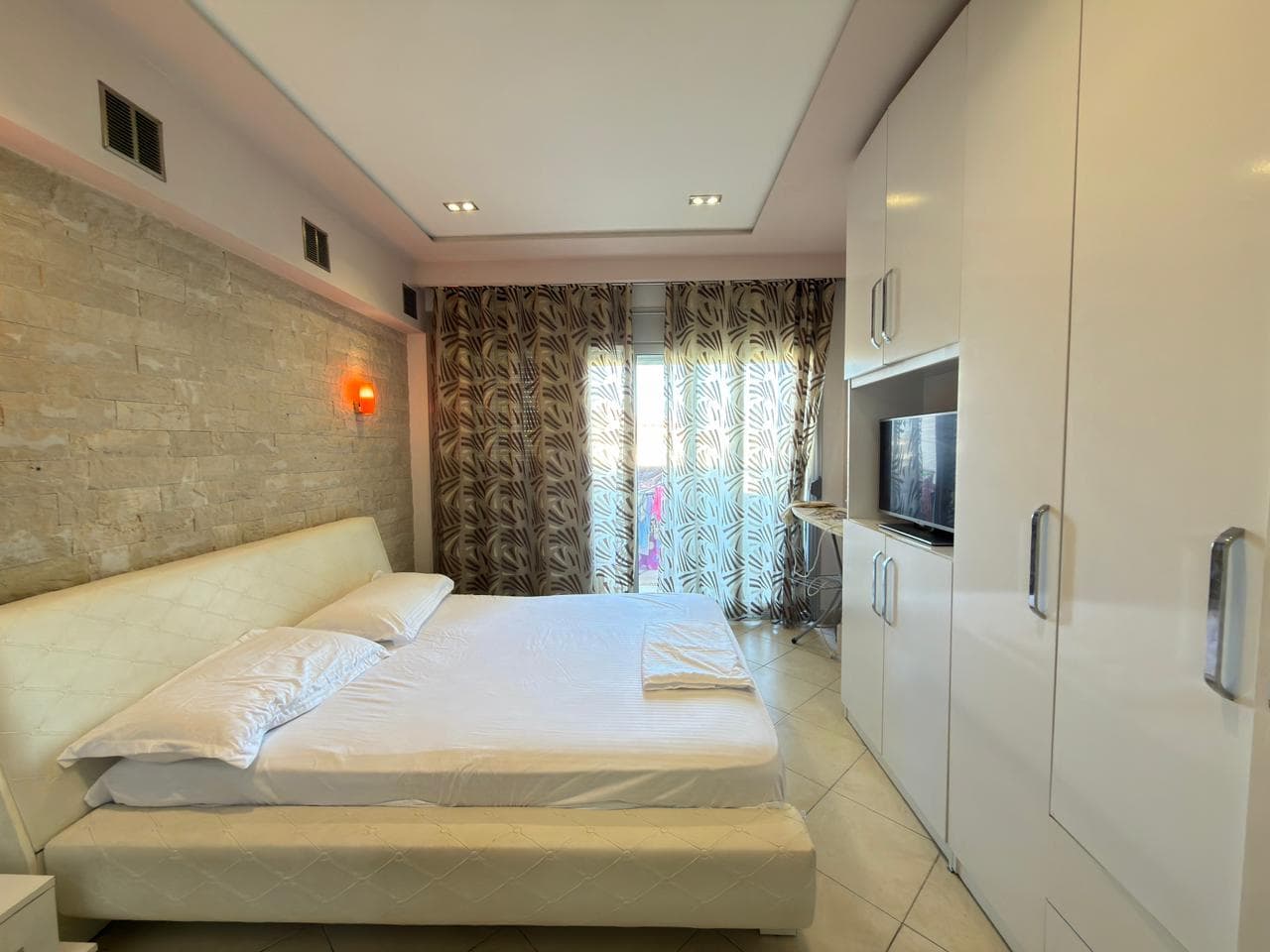 APARTAMENT 1+1 ME QERA NË TRANSBALLKANIKE, VLORË 4