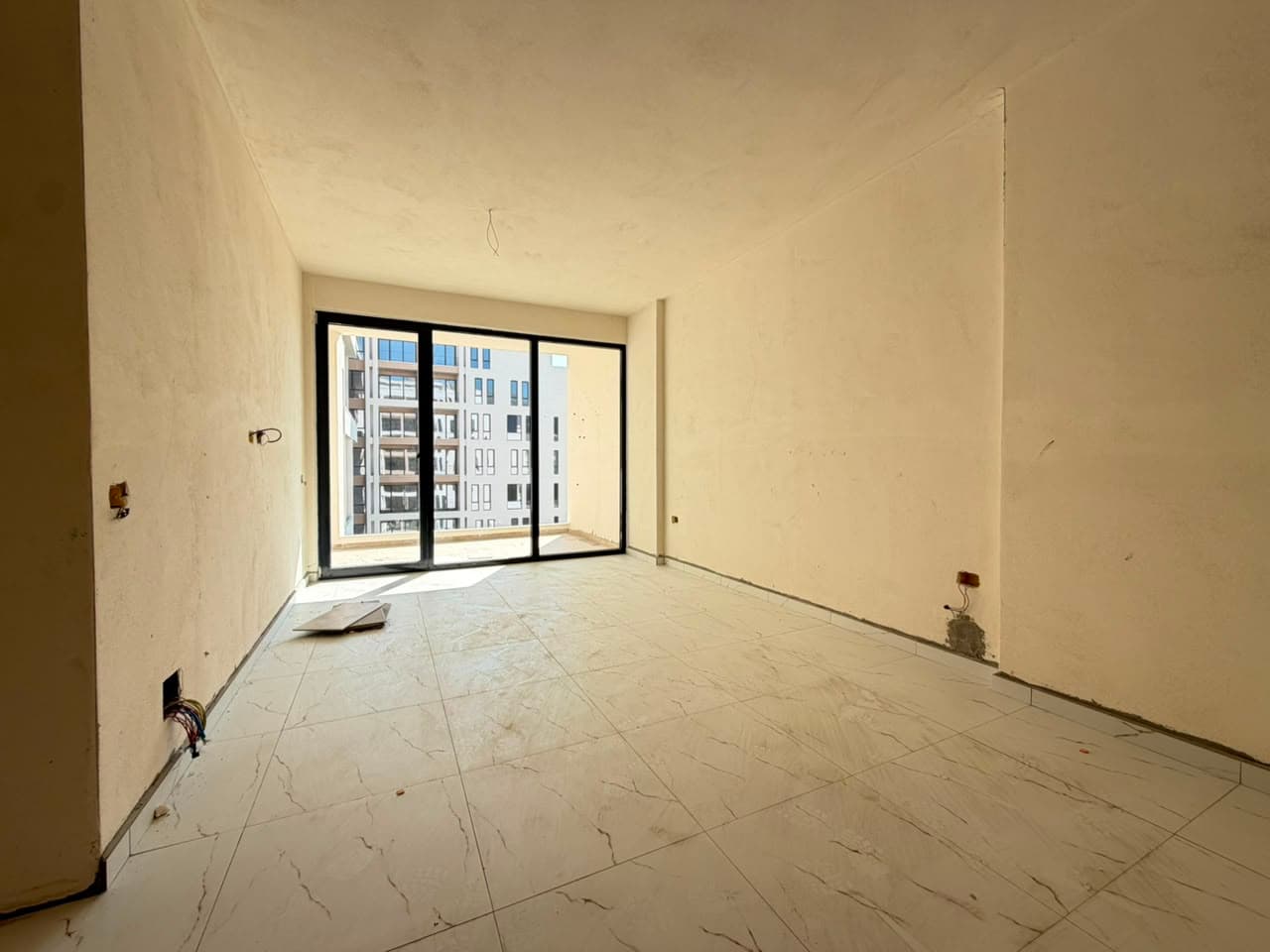 SHITET APARTAMENT 1+1 1350 EURO/M2 NE ORIKUM, VLORE 4