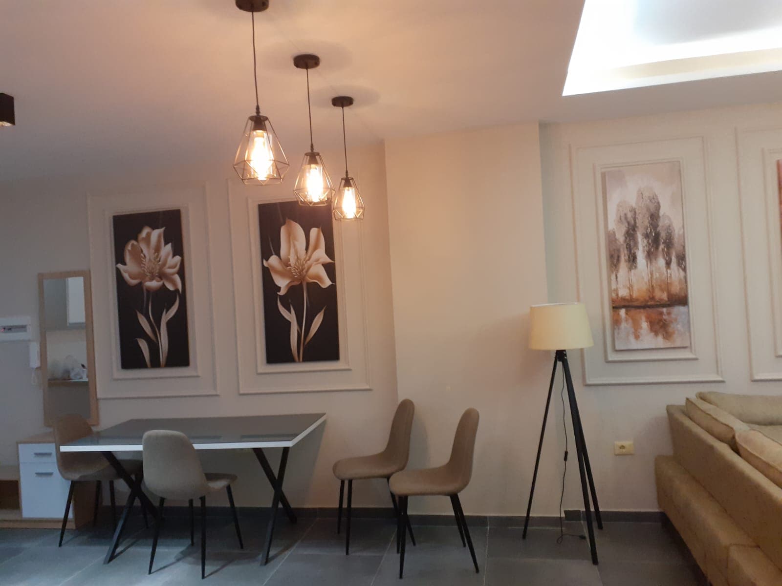 APARTAMENT 2+1 GATI PËR BANIM NË VLORË | PRANË KISHËS ORTODOKSE, VLORË 3