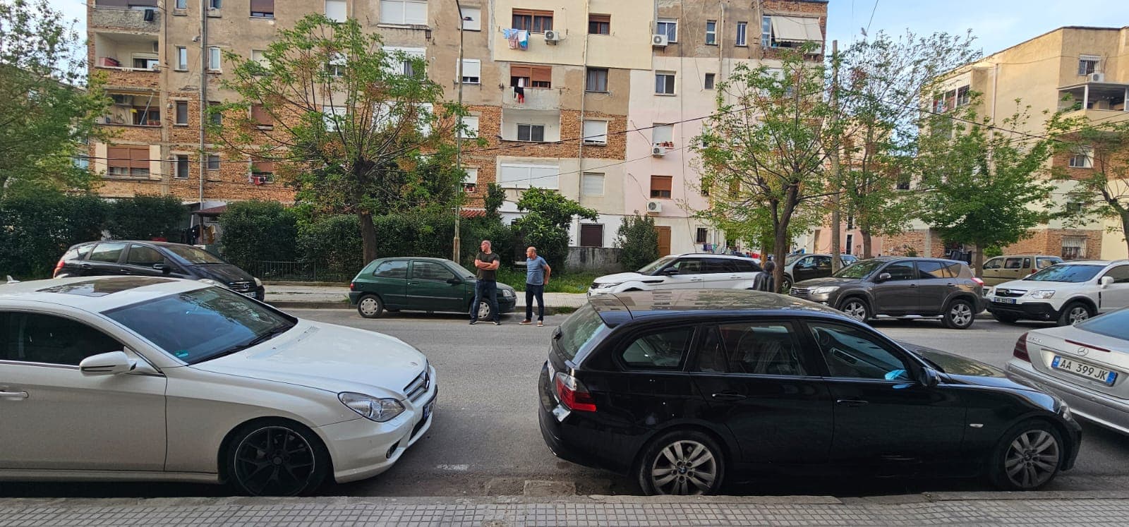 SHITEN 4 DYQANE BASHKE OSE TE NDARE NE VLORE 3