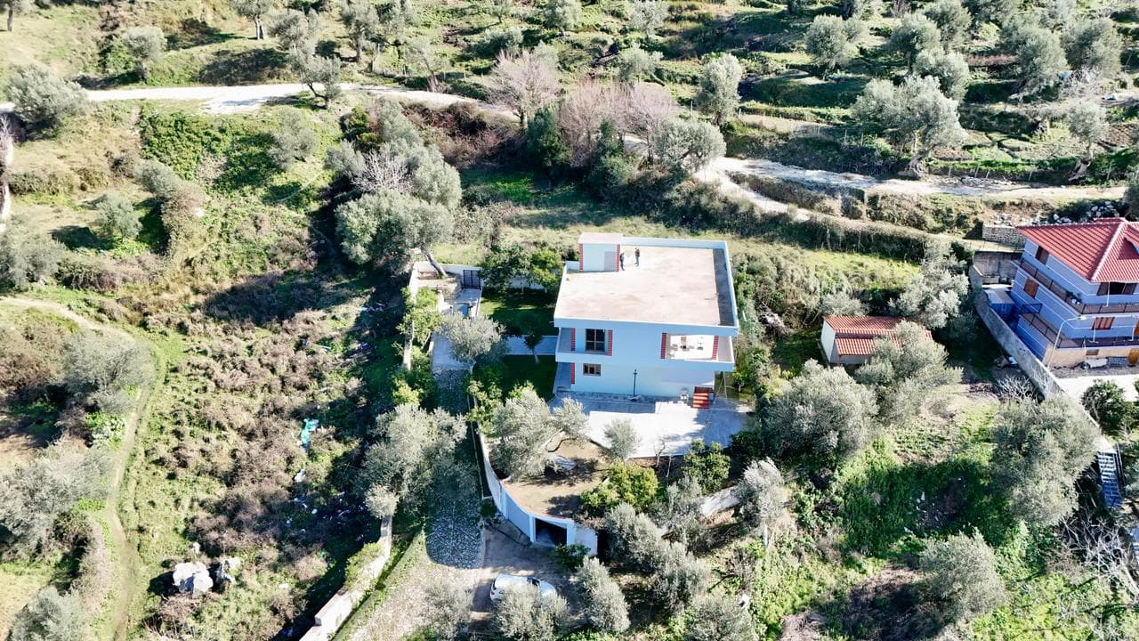 VILË NË SHITJE – KUZUM BABA, VLORË!! 2