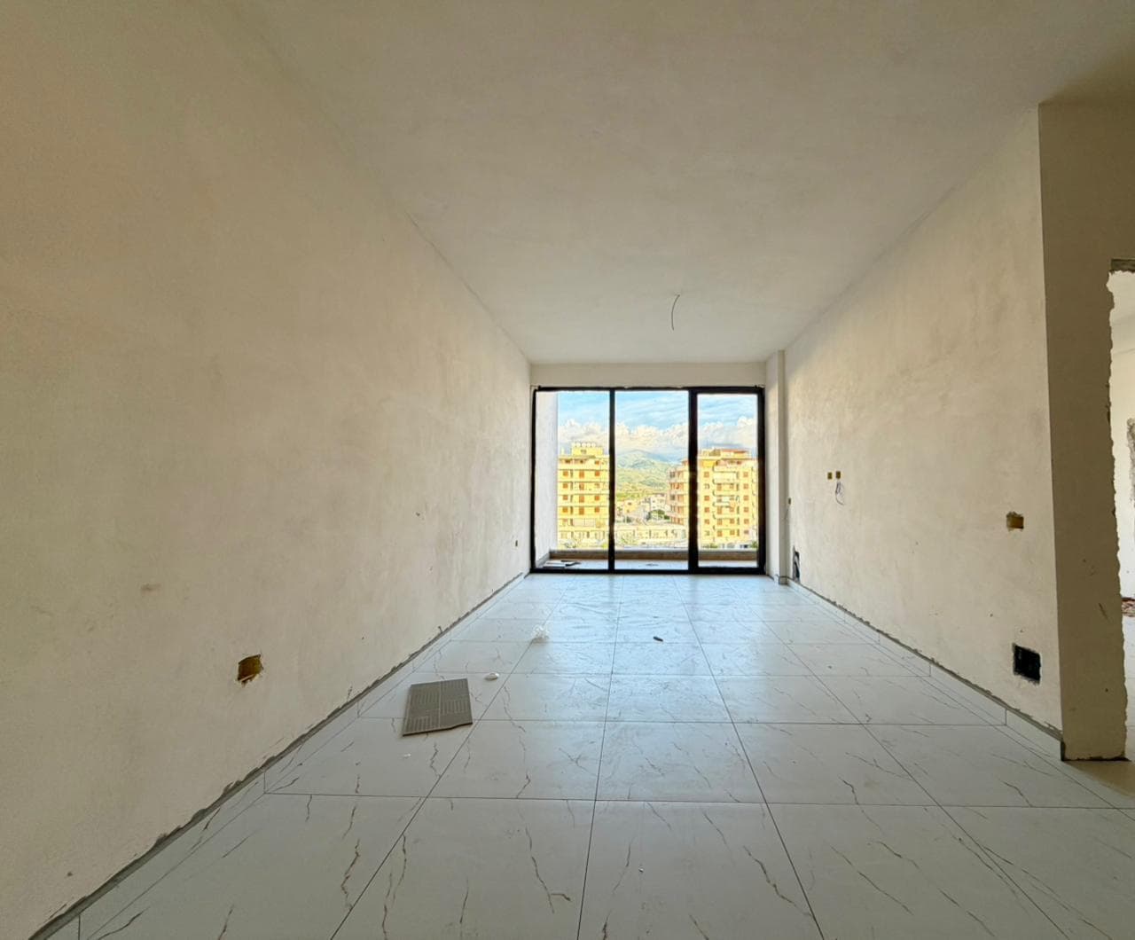 SHITET APARTAMENT 1+1 - 1450 EURO/M2 NE ORIKUM, VLORE 4
