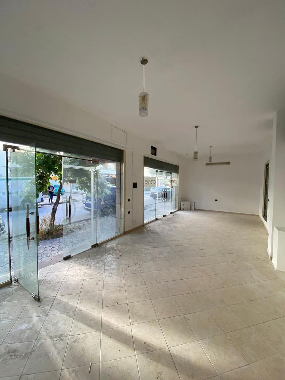 APARTAMENT + DYQAN NË SHITJE NË COLE, VLORË 2