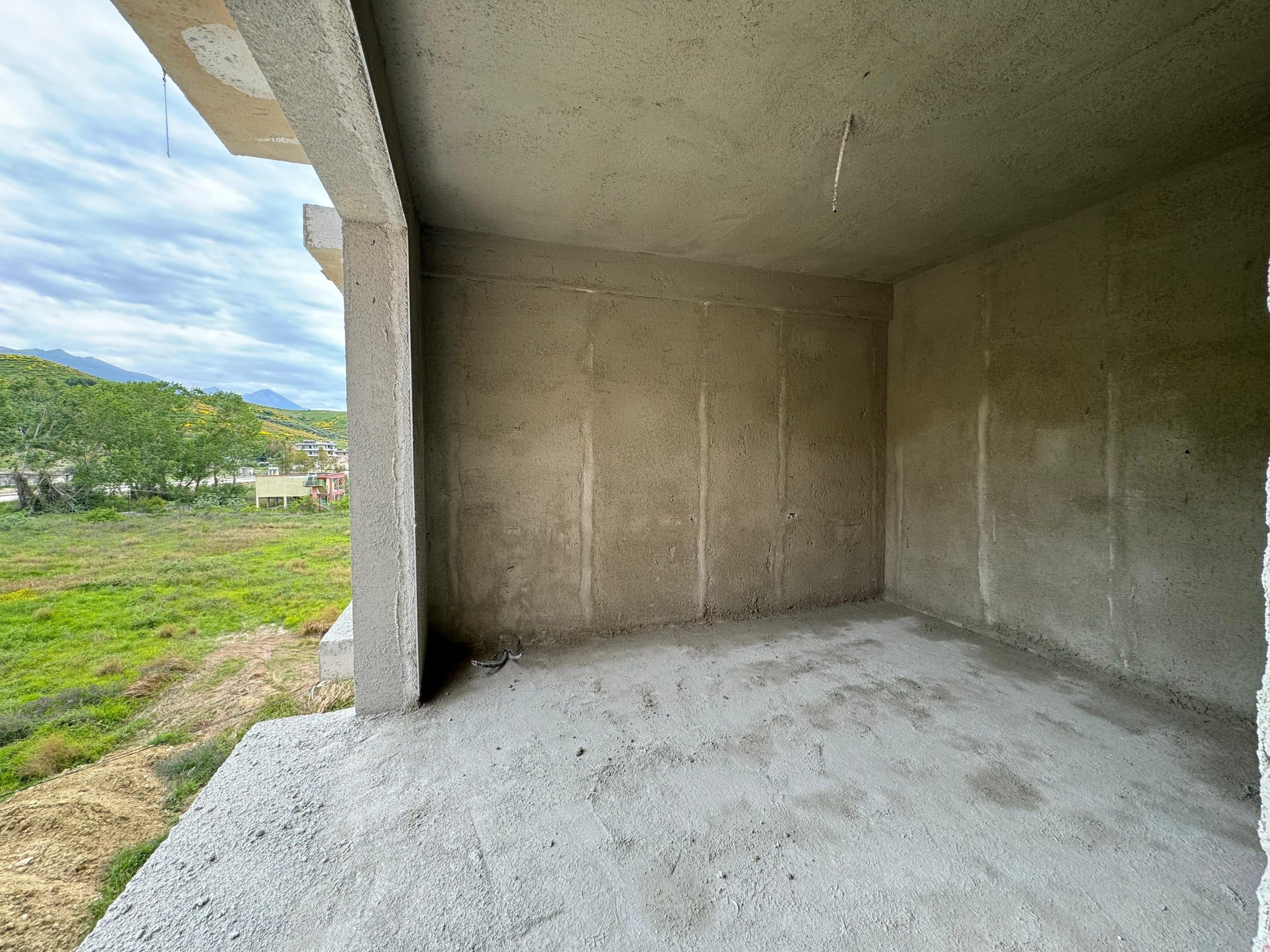 APARTAMENT 1+1 NE KOMPLEKS REZIDENCIAL NE RADHIME 2