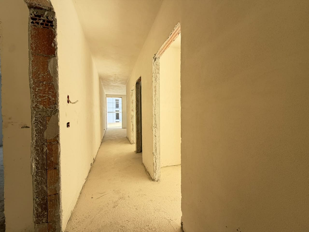 APARTAMENT 2+1 & POST PARKIMI NE REZIDENCEN „SOUTH WAVE“, VLORE 3