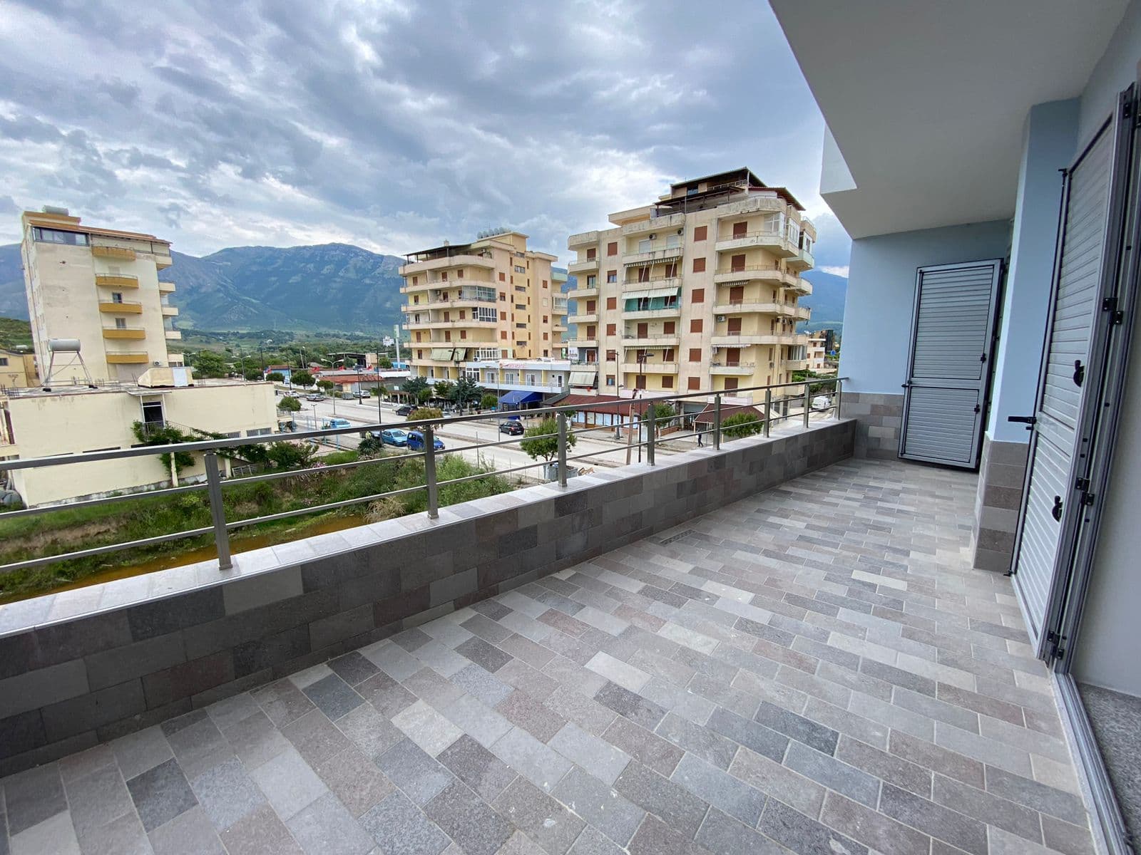 APARTAMENT 1+1 NE ORIKUM, VLORE