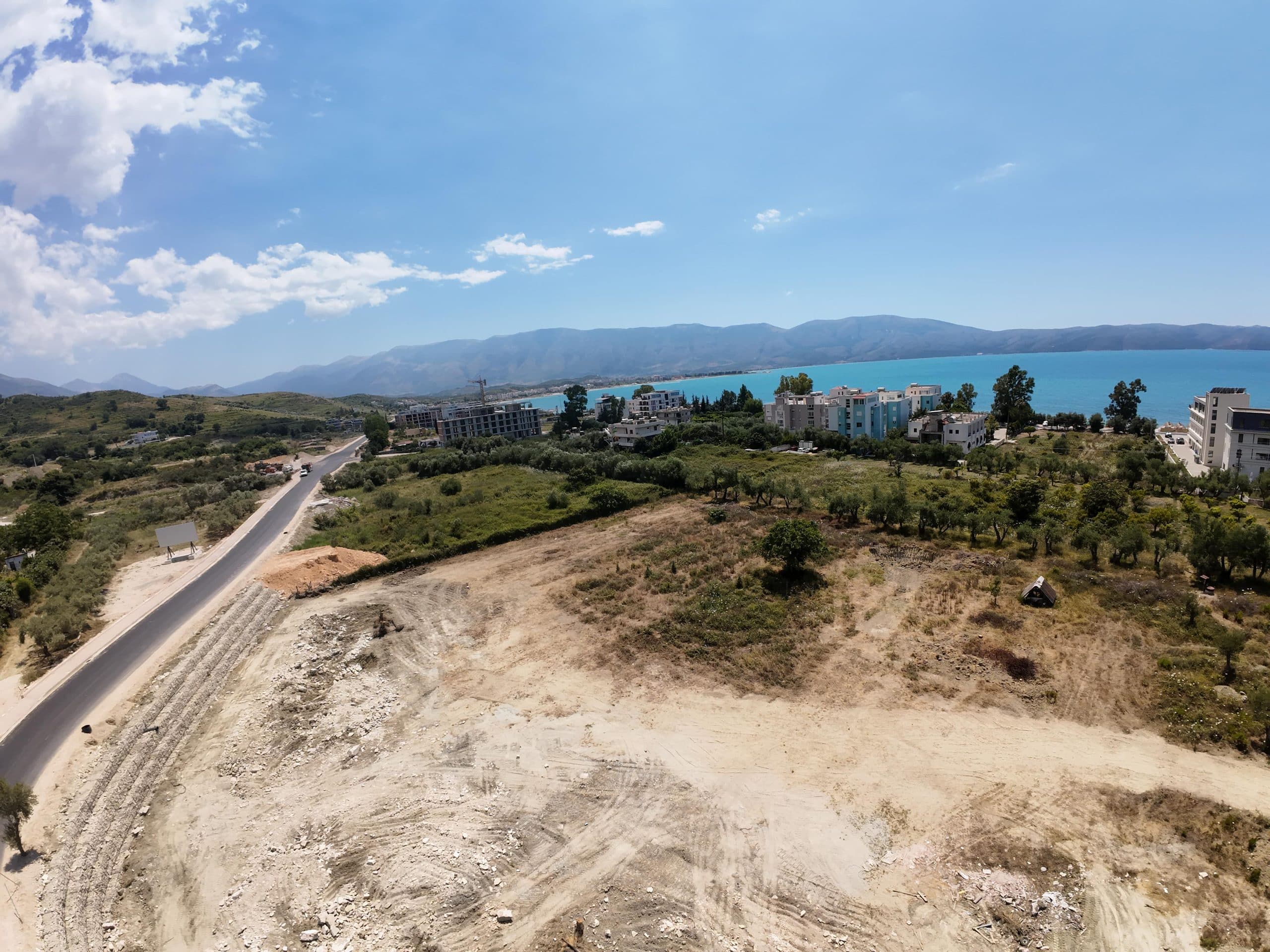 DUPLEX 1+1 TEK RADHIMA RING RESIDENCE – KU JETA NGADALËSOHET DHE FILLON QETËSIA 4