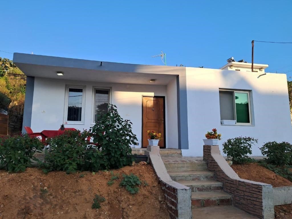 SHITET SHTEPI PRIVATE + TOKE NE KSAMIL, SARANDE