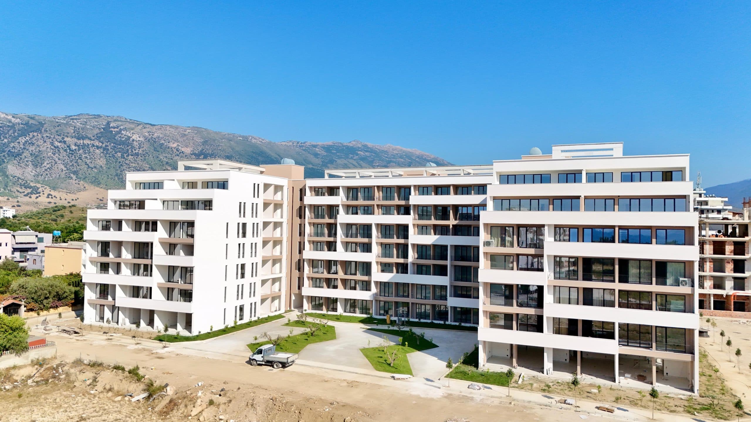 SHITET APARTAMENT- 1350 EURO/M2 NE ORIKUM, VLORE