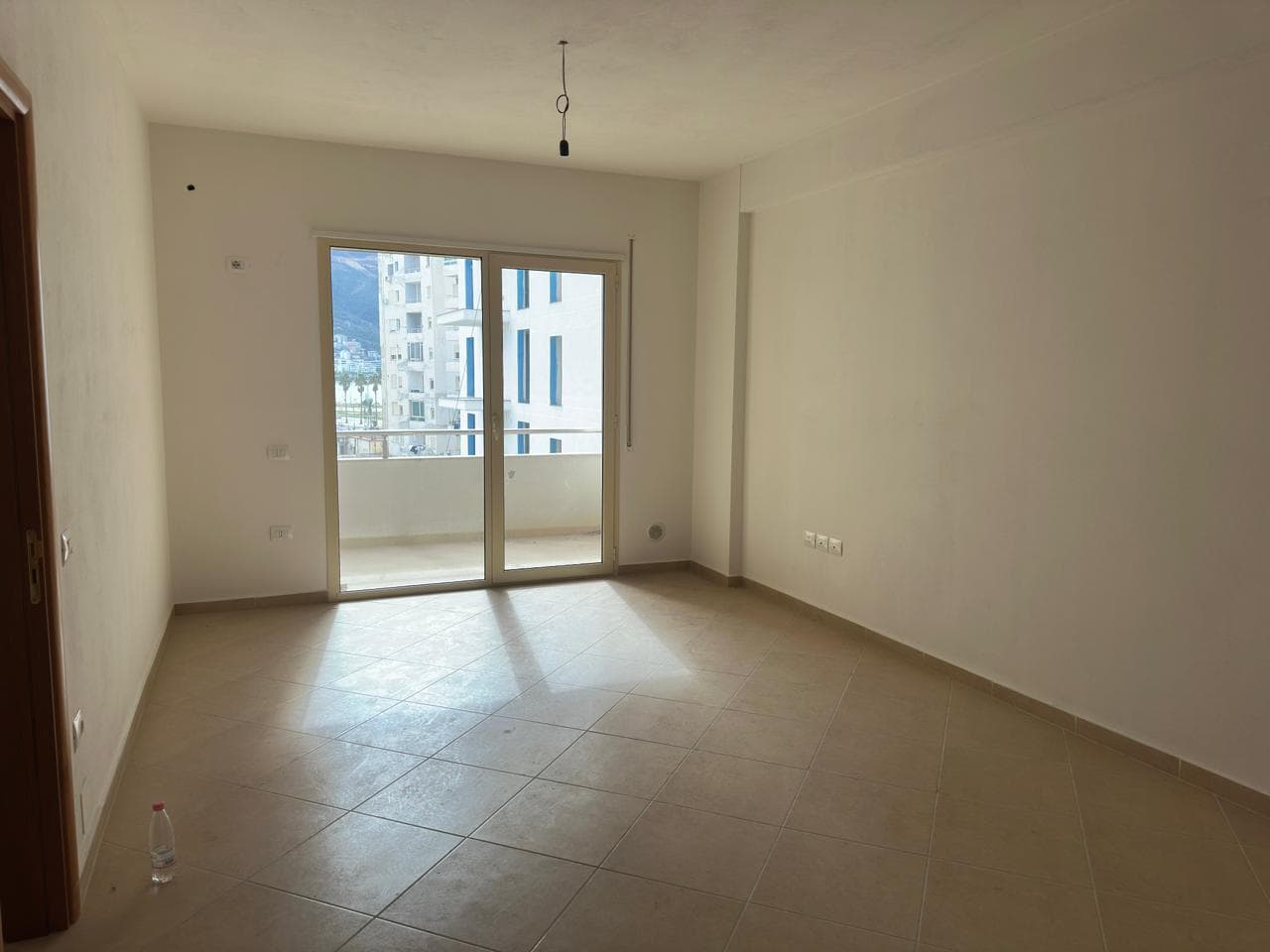 APARTAMENT 1+1 NE LUNGOMARE, VLORE 3