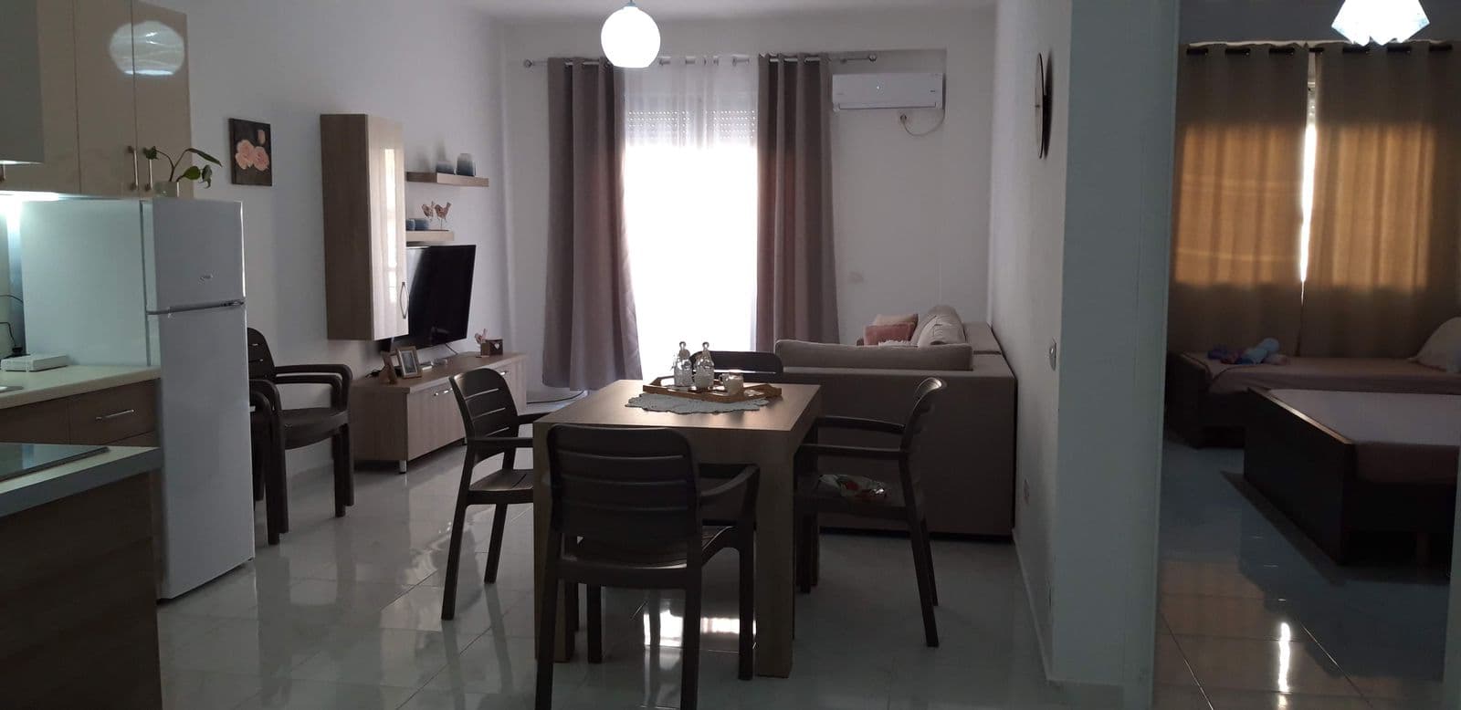SHITET APARTAMENT 1+1 & GARAZHD NE ORIKUM, VLORE 4