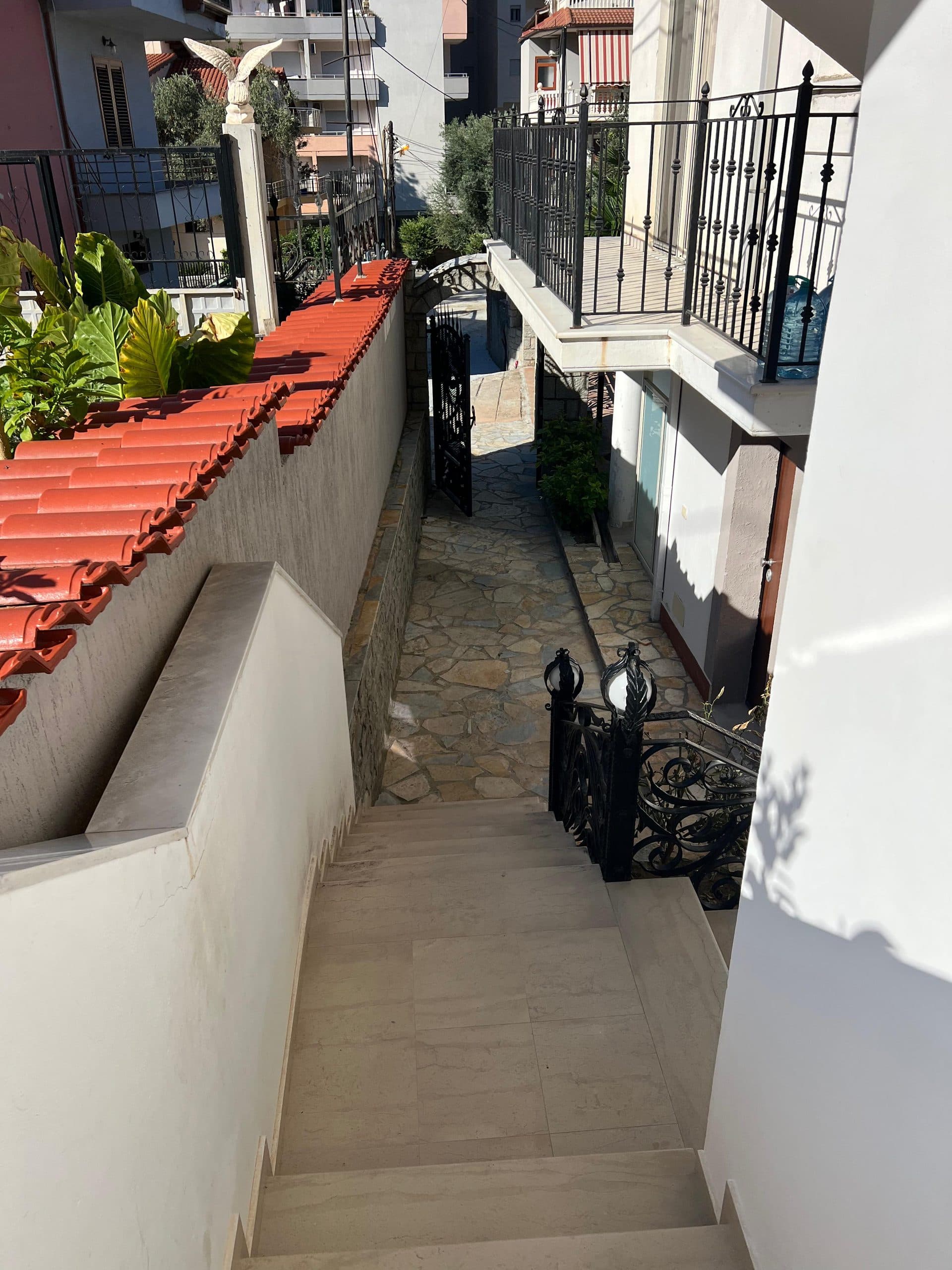 APARTAMENT 3+1+2 PRANE GJYKATES, VLORE 3