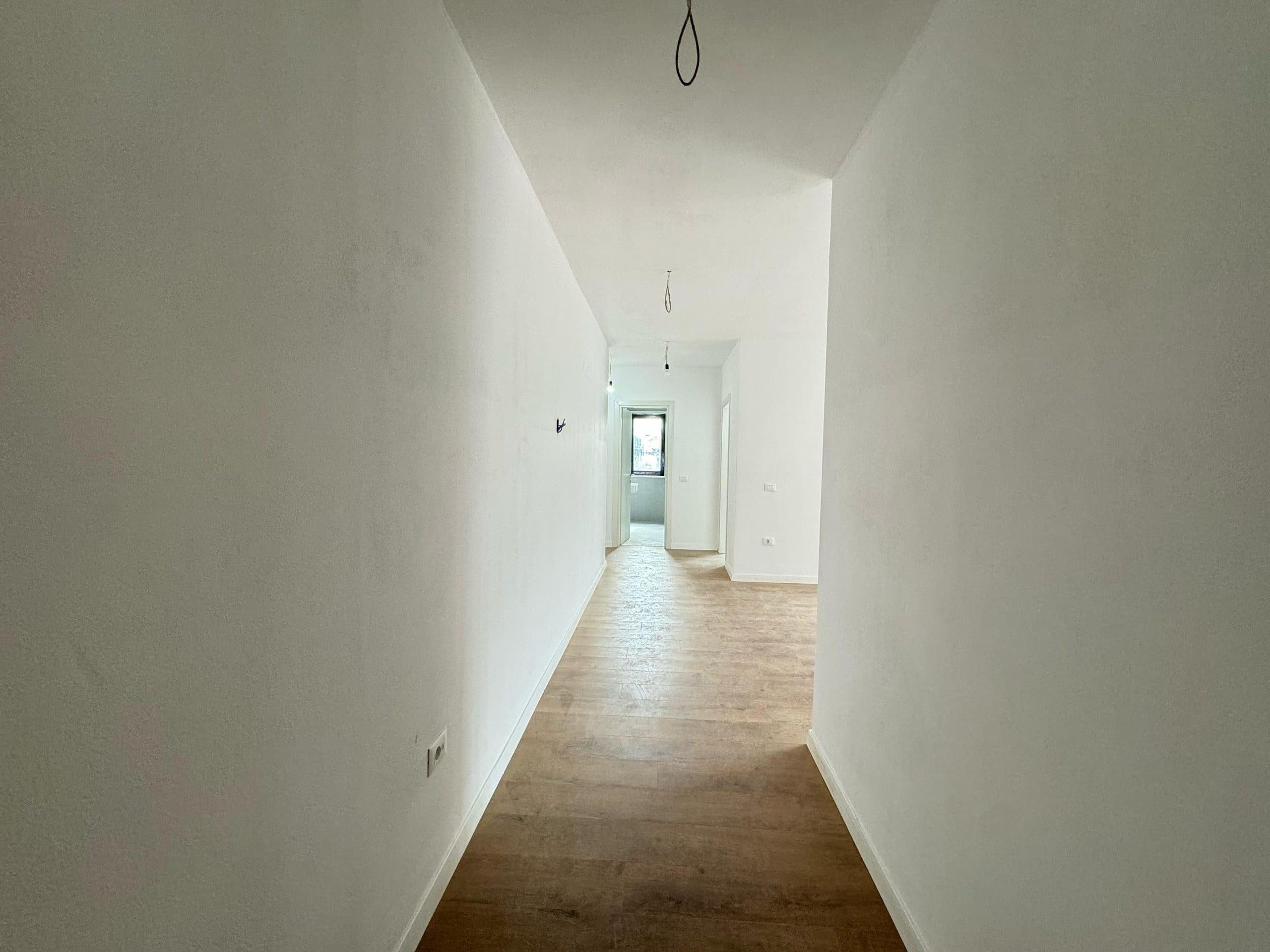 JEPET ME QERA AFATGJATE APARTAMENT 3+1+2 NE KOMUNEN E PARISIT, TIRANE 2