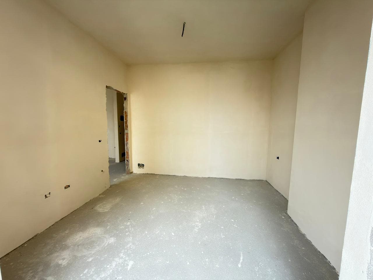 SHITET APARTAMENT 1+1 NGJITUR ME VLORA-MARINA 4