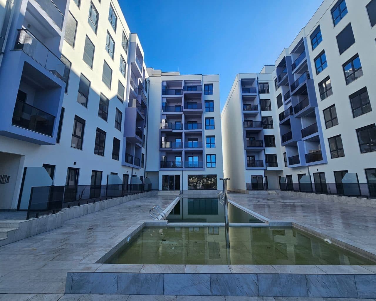 SHITET APARTMENT 1+1 NE GOLEM, DURRES