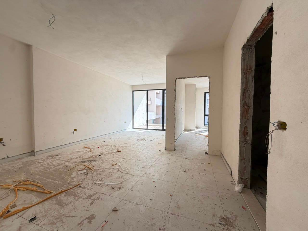 SHITET APARTAMENT 1+1 1350 EURO/M2 NE ORIKUM, VLORE 3