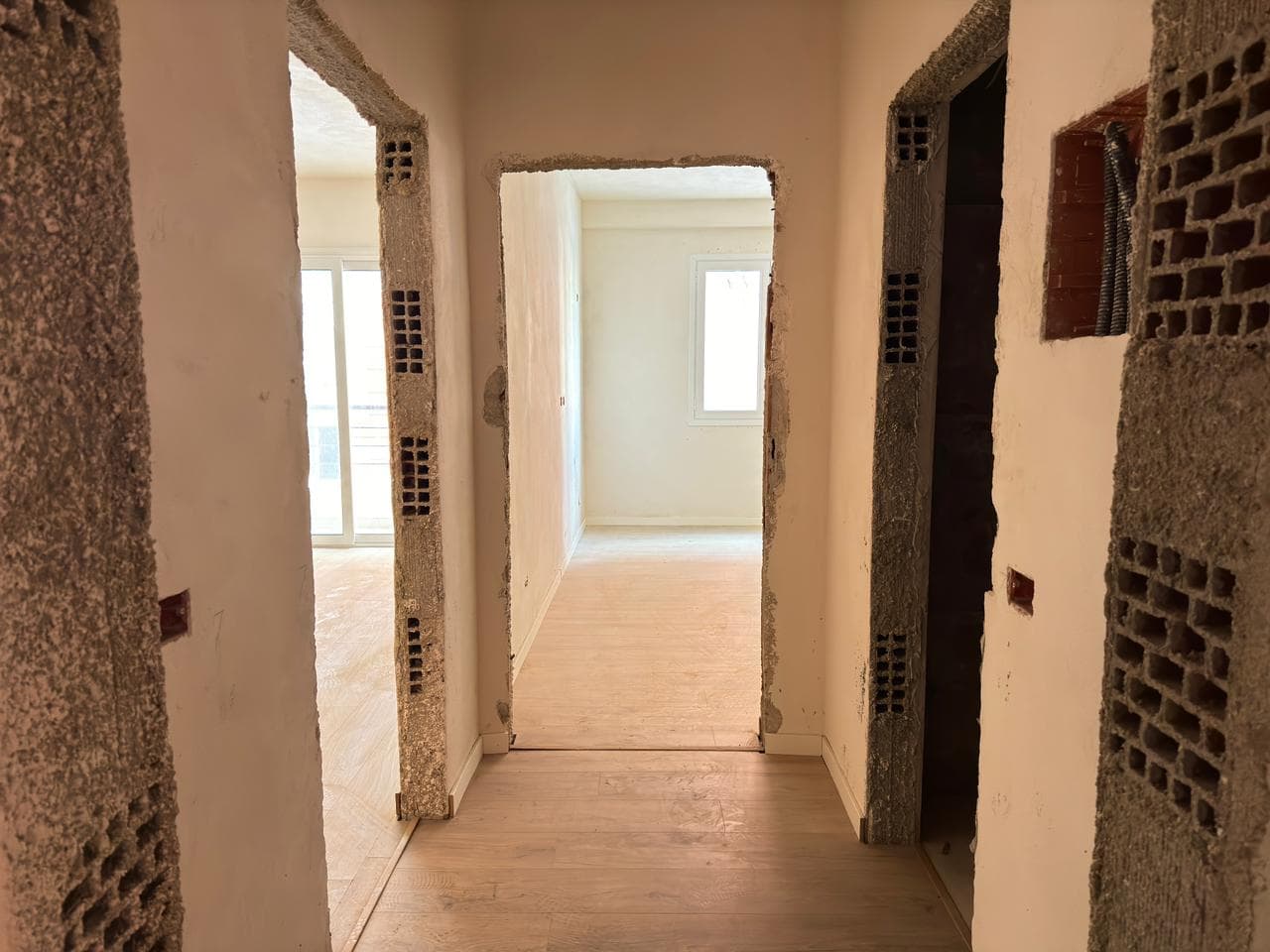 SHITET APARTAMENT 1+1 NE YZBERISHT, TIRANE 2