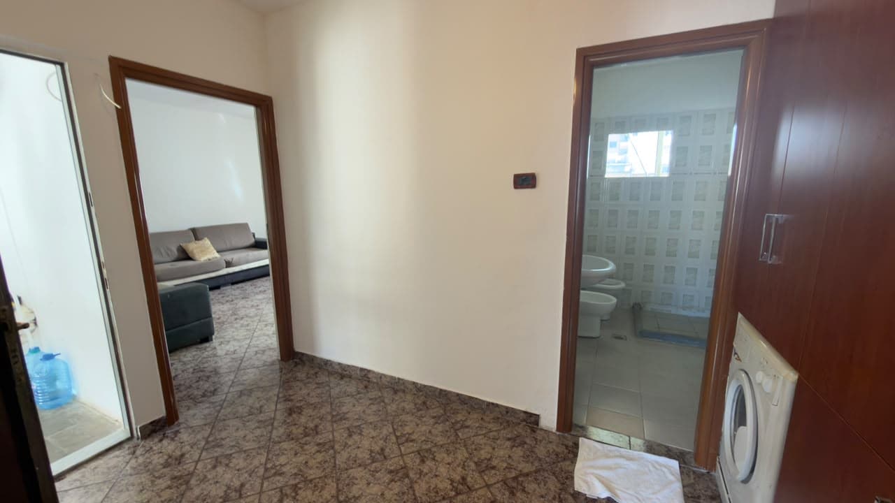 APARTAMENT 1+1 ME QERA NE COLE, VLORE 4