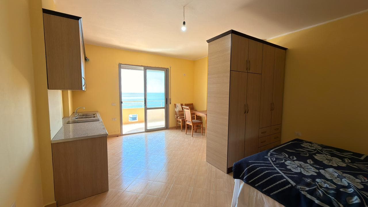 JEPET ME QERA STUDIO ME PAMJE DETI NE VLORE 2