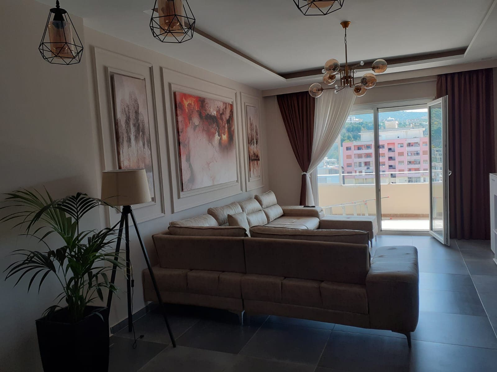 APARTAMENT 2+1 GATI PËR BANIM NË VLORË | PRANË KISHËS ORTODOKSE, VLORË
