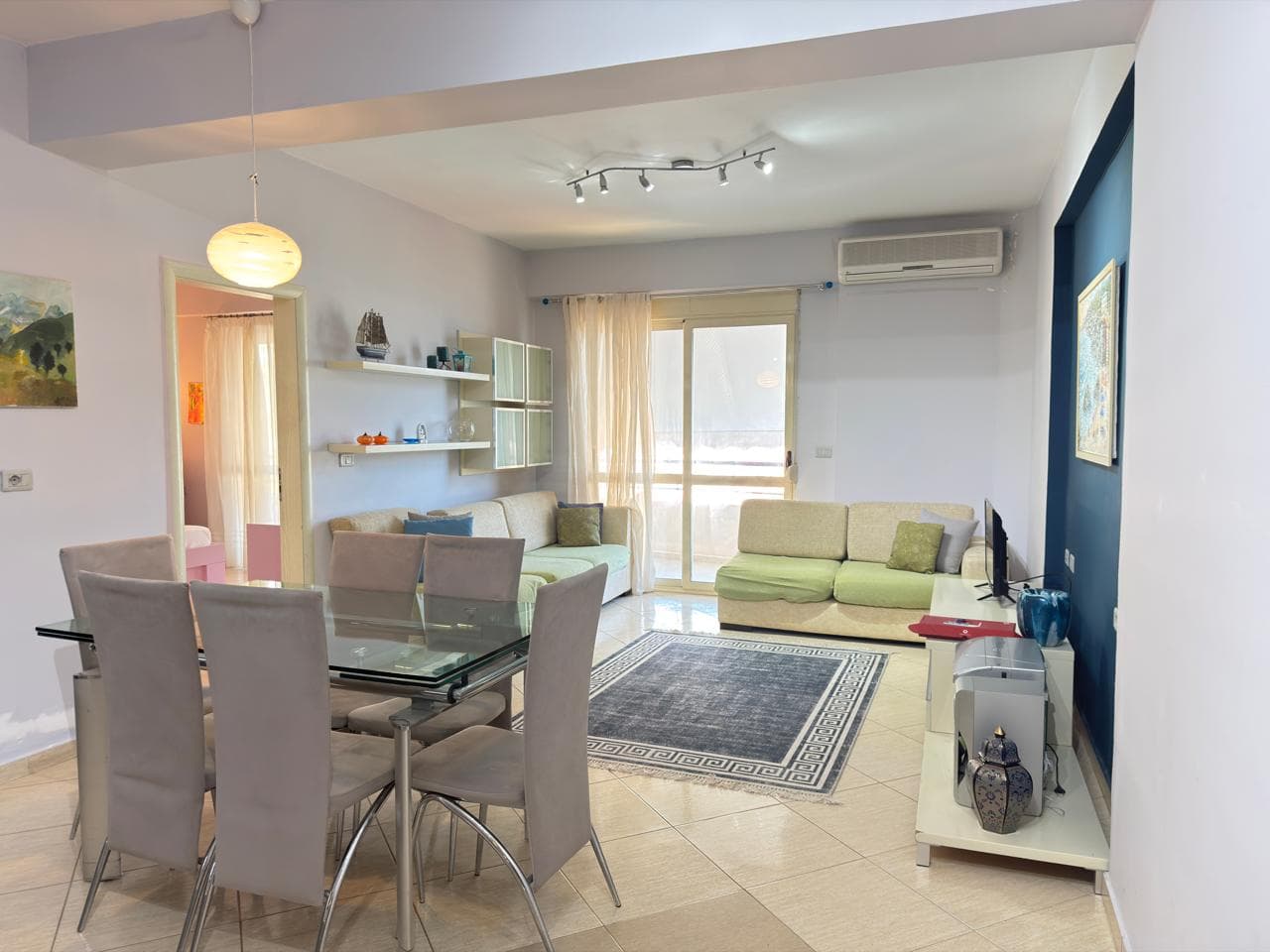 APARTAMENT 1+1 ME QERA – PAMJE DETI, LUNGOMARE, VLORE 4