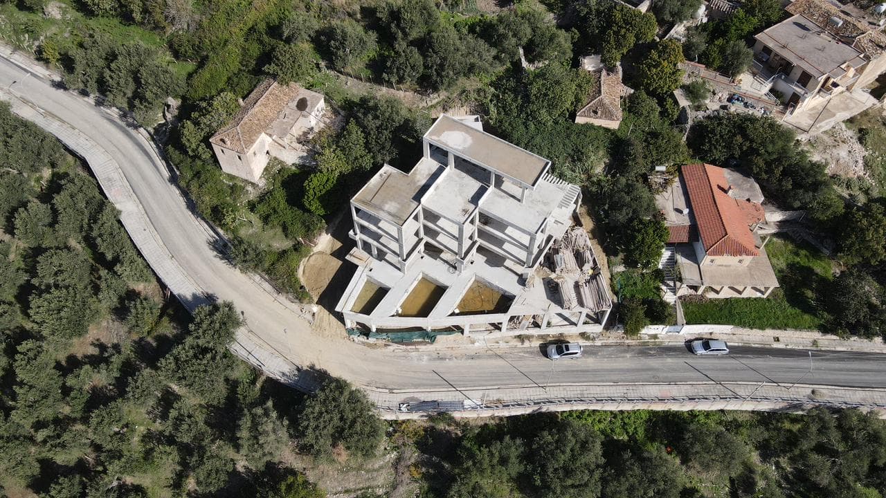 APARTAMENT 1+1 ME PISHINE NE REZIDENCEN RADHIMA FSHAT – JETË MODERNE ME PAMJE NGA DETI JON 4