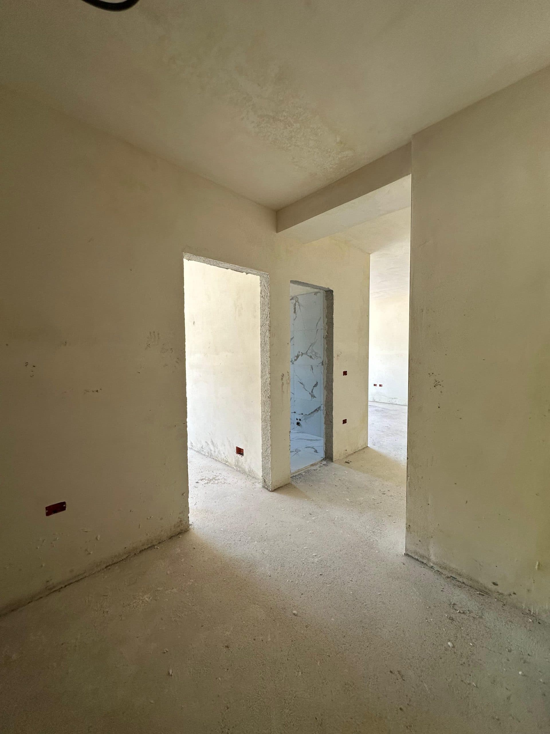 SHITET APARTAMENT 1+1 NE LUNGOMARE, VLORE 4
