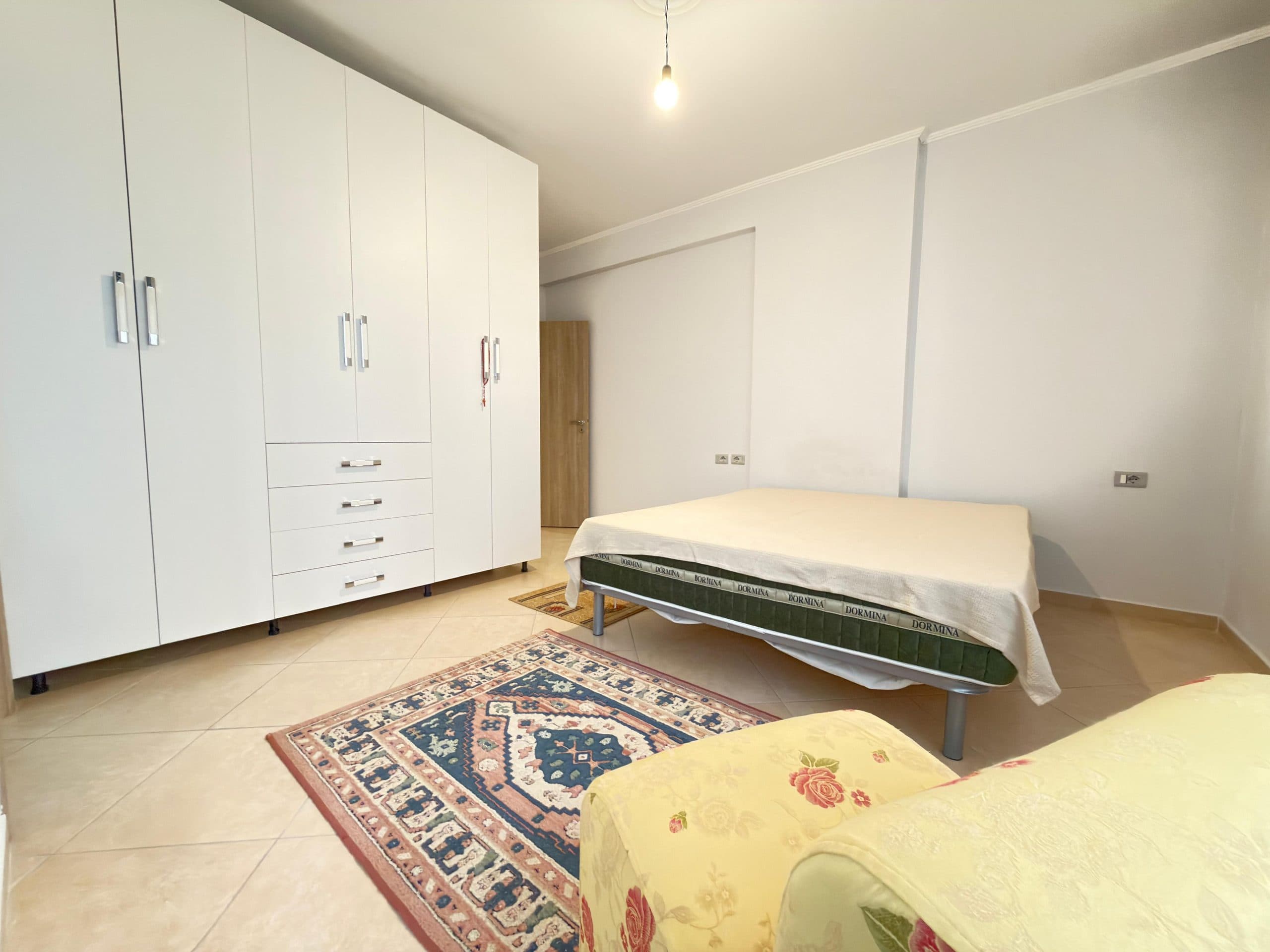 APARTAMENT 2+1+2 ME QERA AFATGJATE NE VLORE-SKELE 4