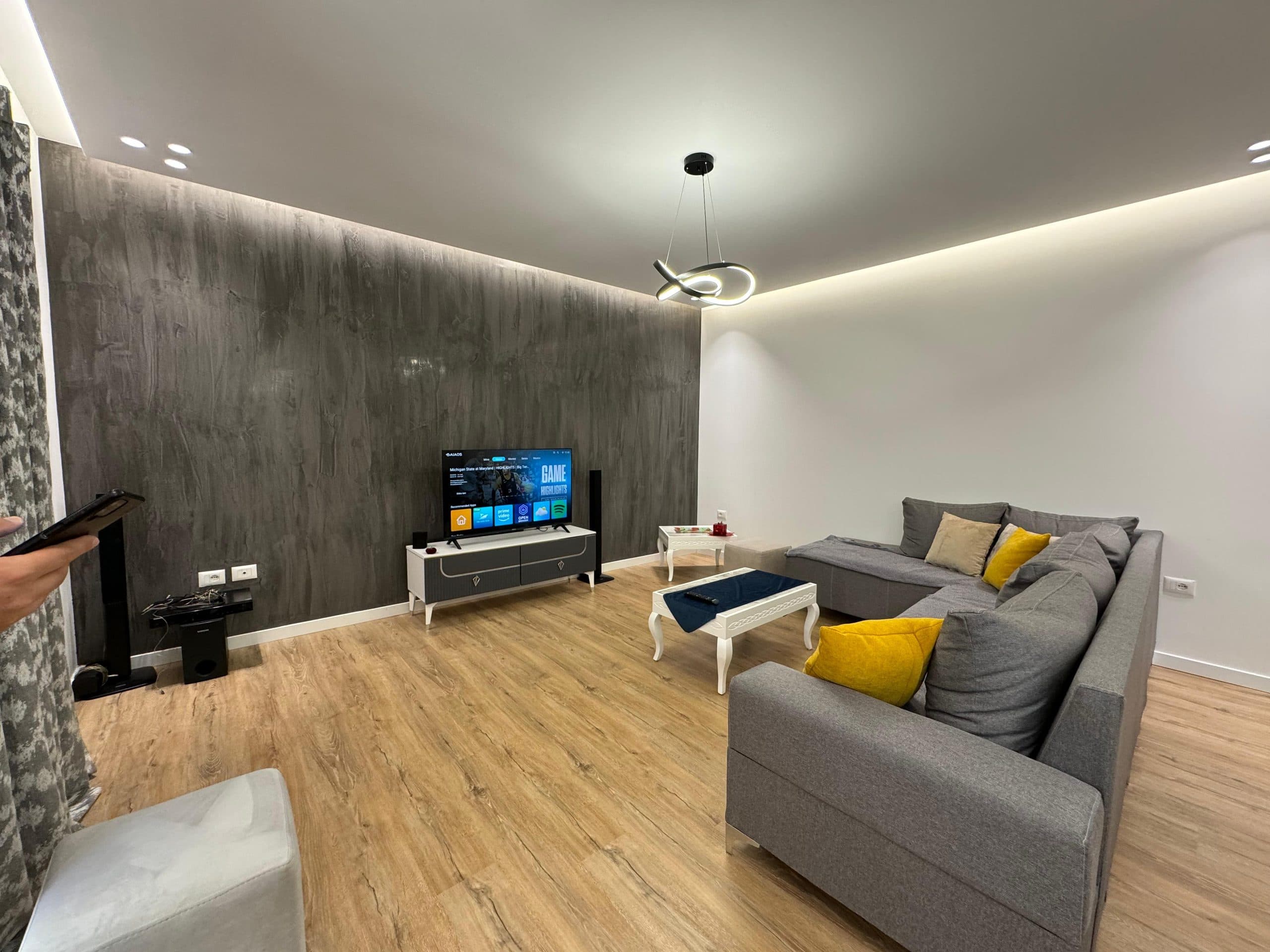 JEPET ME QERA AFATGJATE APARTAMENT 3+1+2 TEK VILAT AMERIKANE, TIRANE 3