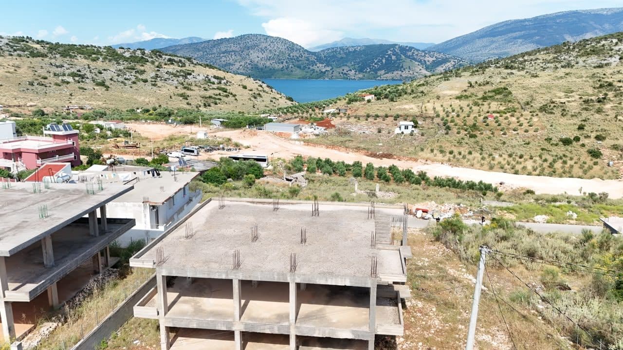 NDËRTESË + TRUALL NË SHITJE NË KSAMIL – MUNDËSI IDEALE INVESTIMI 4