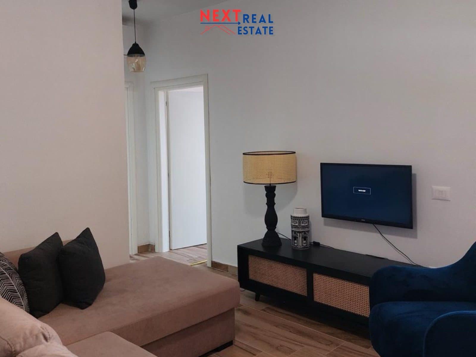 JEPET ME QERA AFATGJATE APARTAMENT 2+1 NE DURRES 2