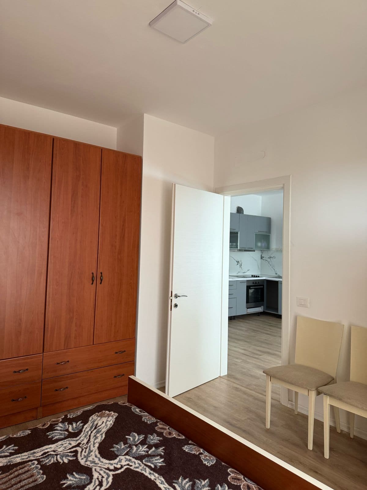 JEPET ME QERA AFATGJATE APARTMENT 1+1 NE PASKUQAN, TIRANE 4