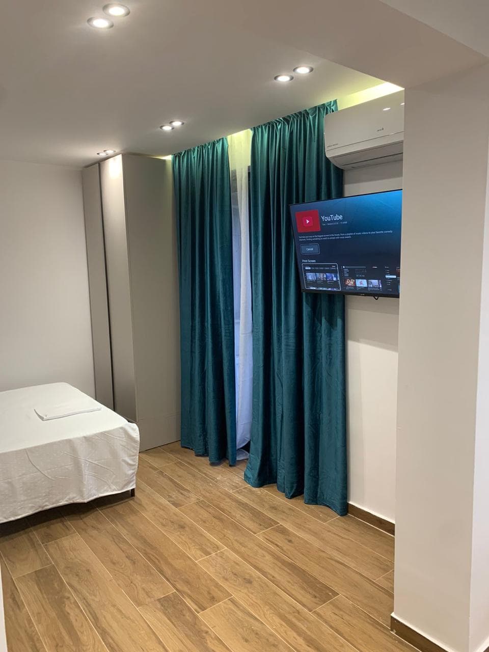 SHITEN 4 STUDIO NE BLLOK, TIRANE 3