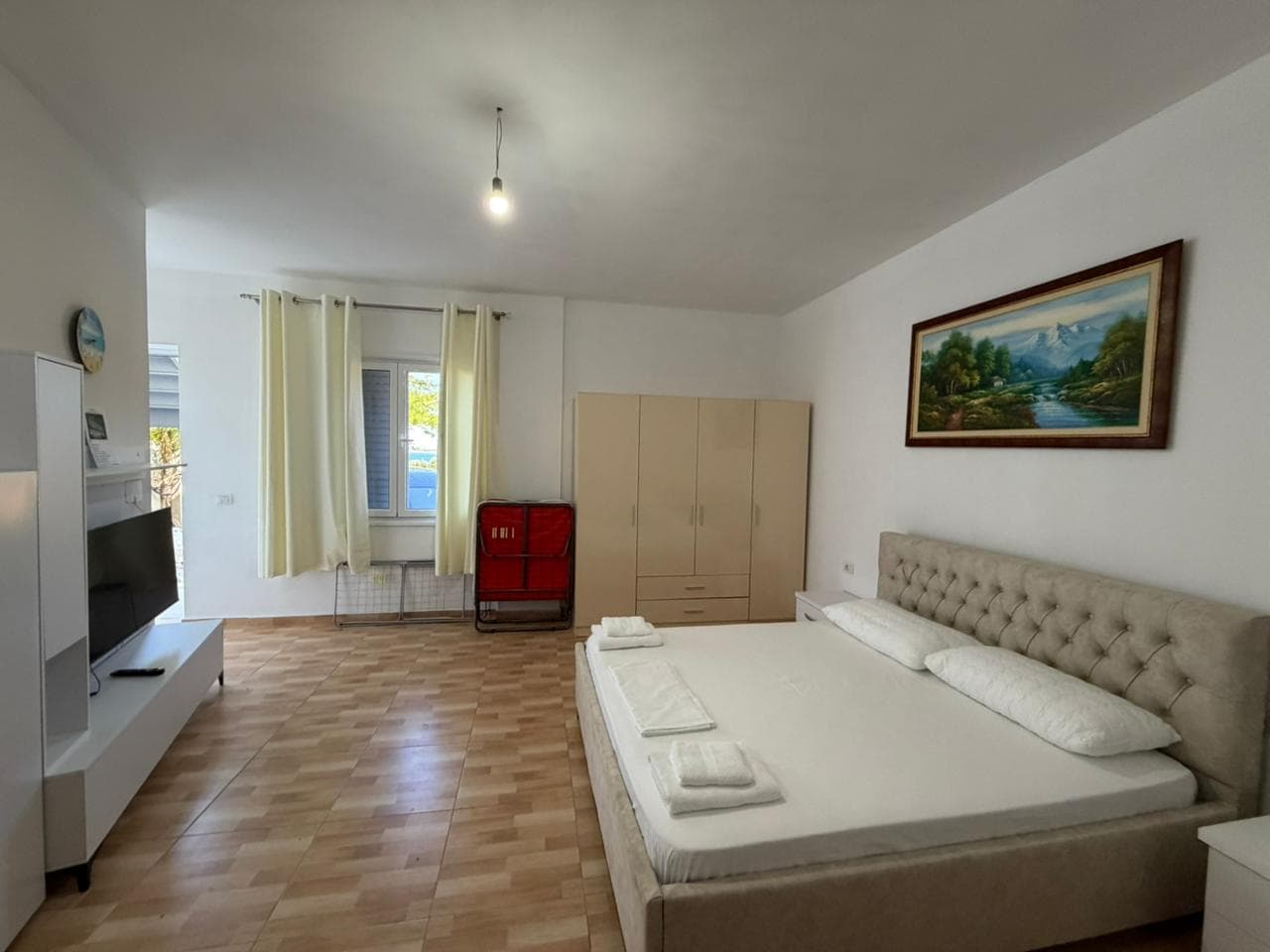 STUDIO ME QERA – UJI I FTOHTE, VLORE 2