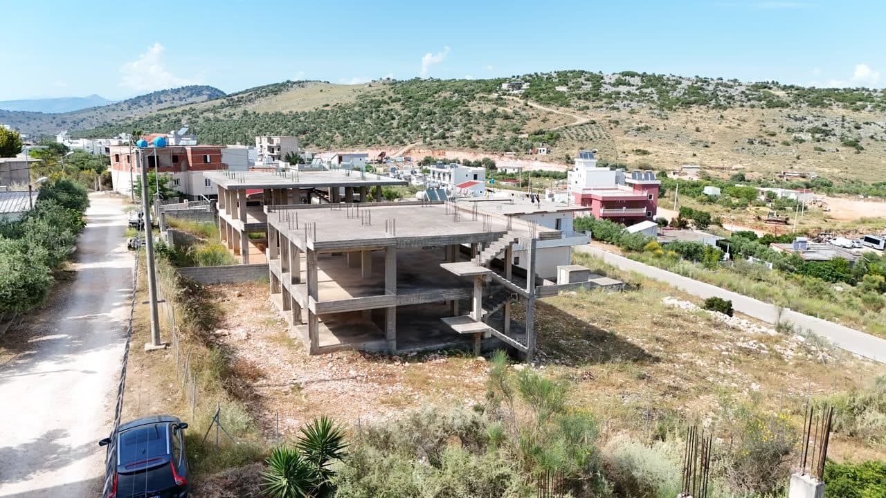 NDËRTESË + TRUALL NË SHITJE NË KSAMIL – MUNDËSI IDEALE INVESTIMI 3