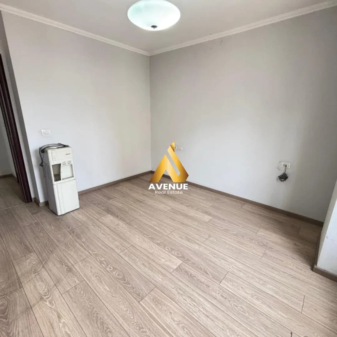 SHITET APARTAMENT PRANE 21 DHJETORIT 3