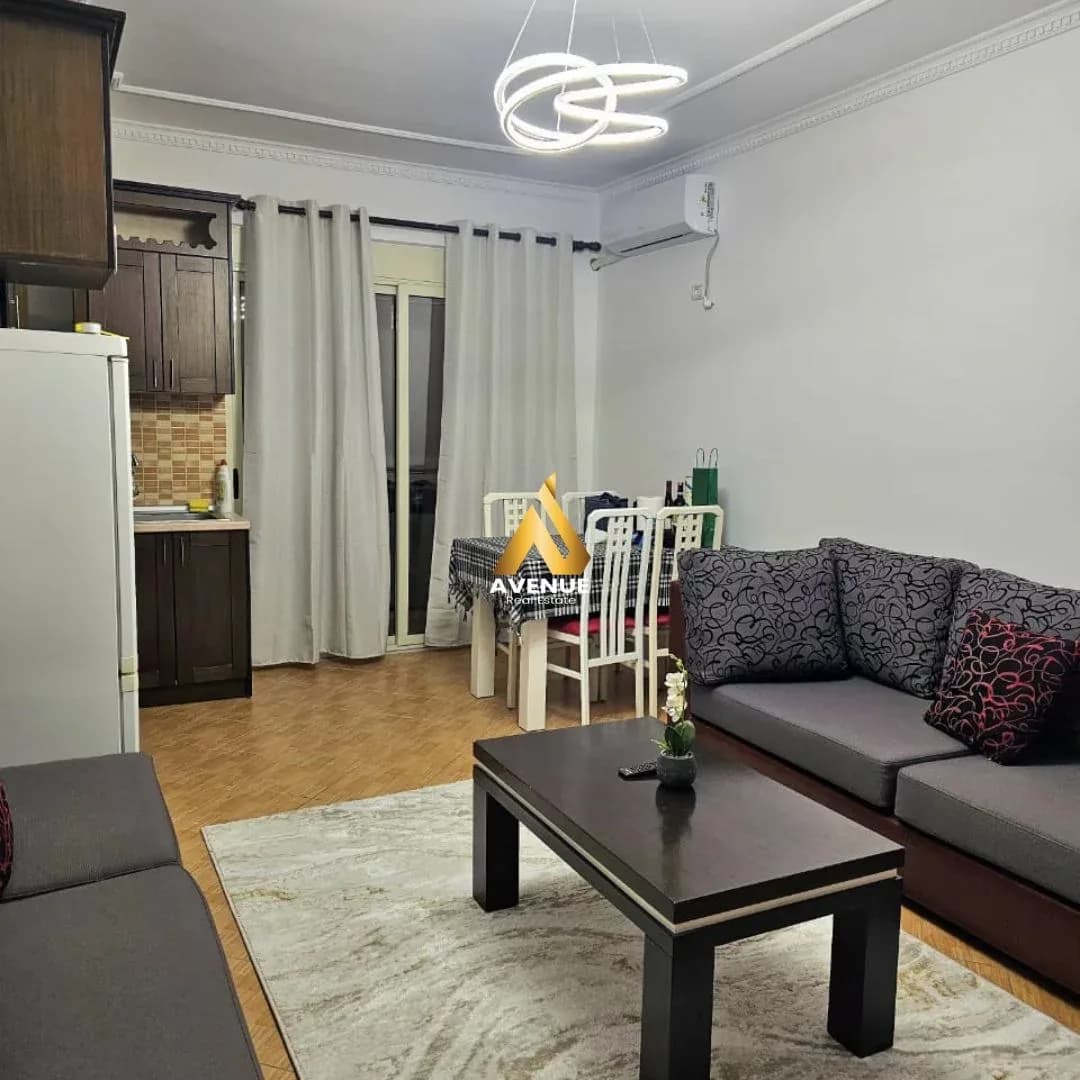 Jepet me qira apartament 2+1+2 – Fresku 3