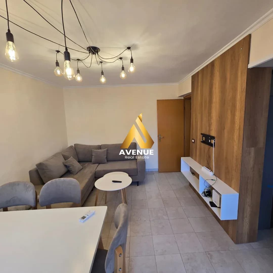 JEPET ME QERA APARTAMENT 1+ 1 -BULEVARDIT TE RI 3