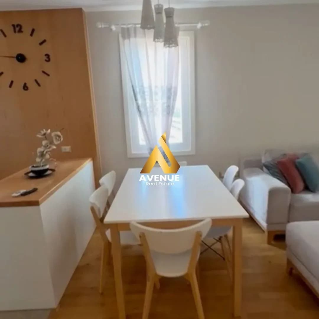 APARTAMENT ME QIRA 3+1+2 QENDRA KRISTAL TIRANË 2