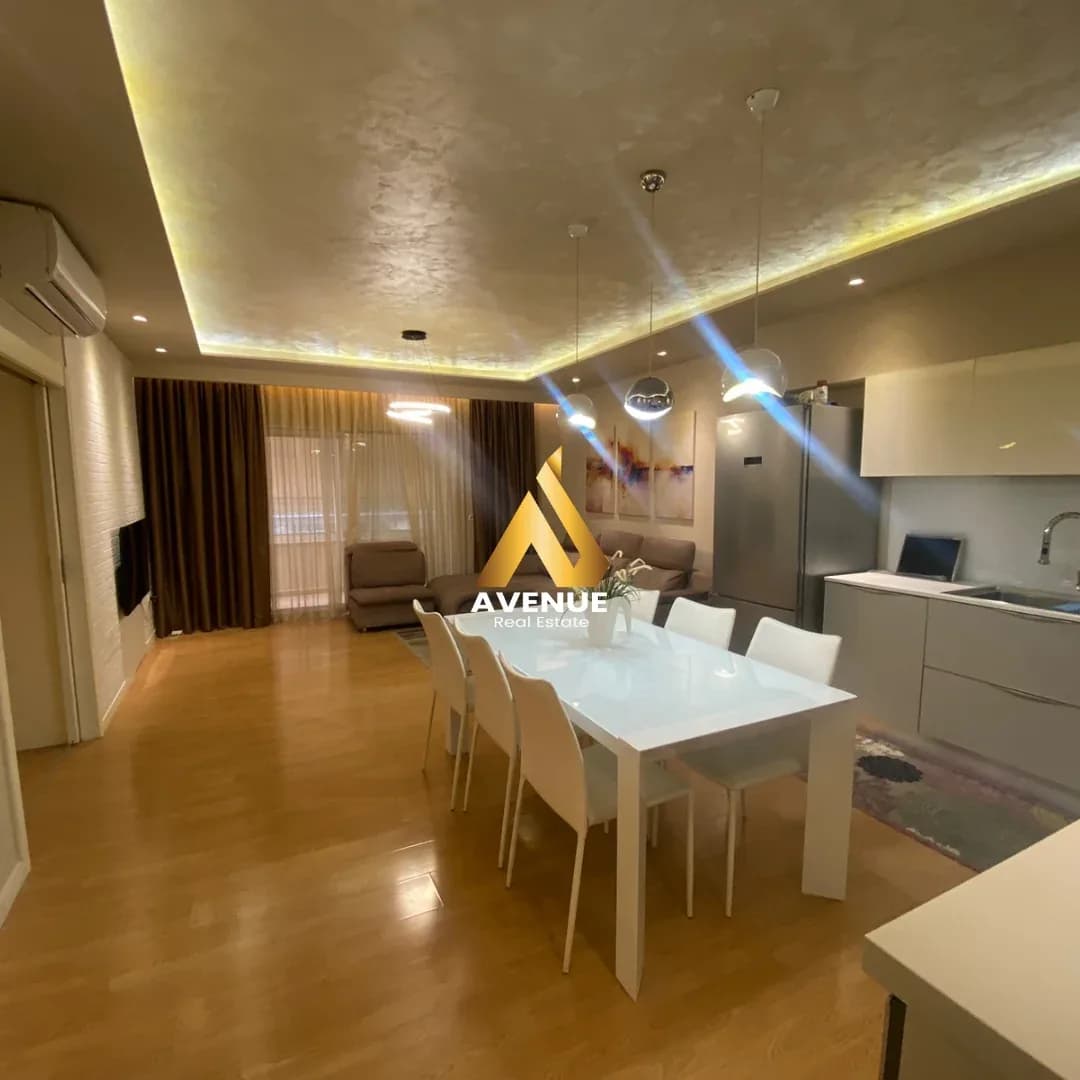JEPET ME QIRA APARTAMENT 2+1+2 -KOMUNA E PARISIT 4