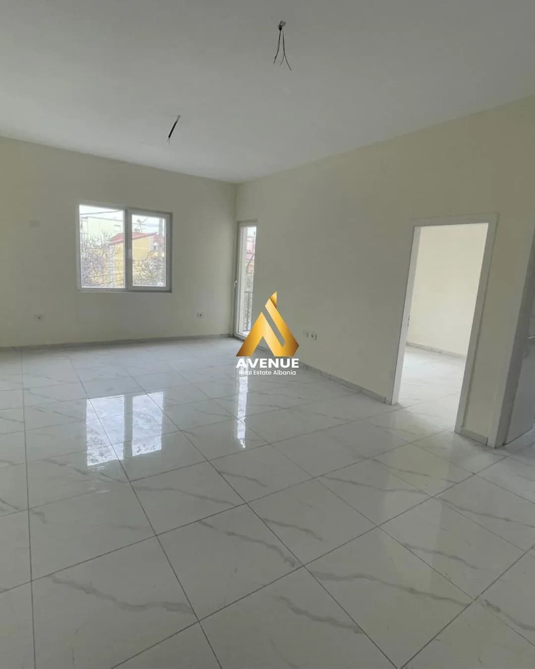 APARTAMENT 1+1 ME QIRA , KAMËZ