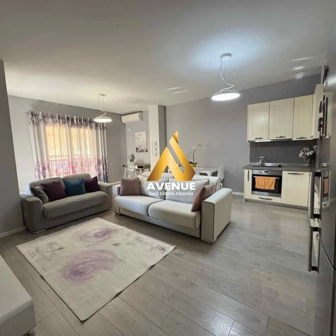 APARTAMENT 1+1 ME QERA PRANE HIPOTEKES, TIRANE
