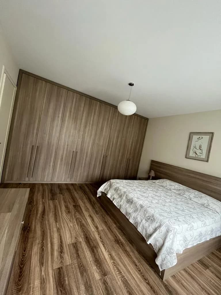 APARTAMENT ME QIRA LONG HILL, TIRANË