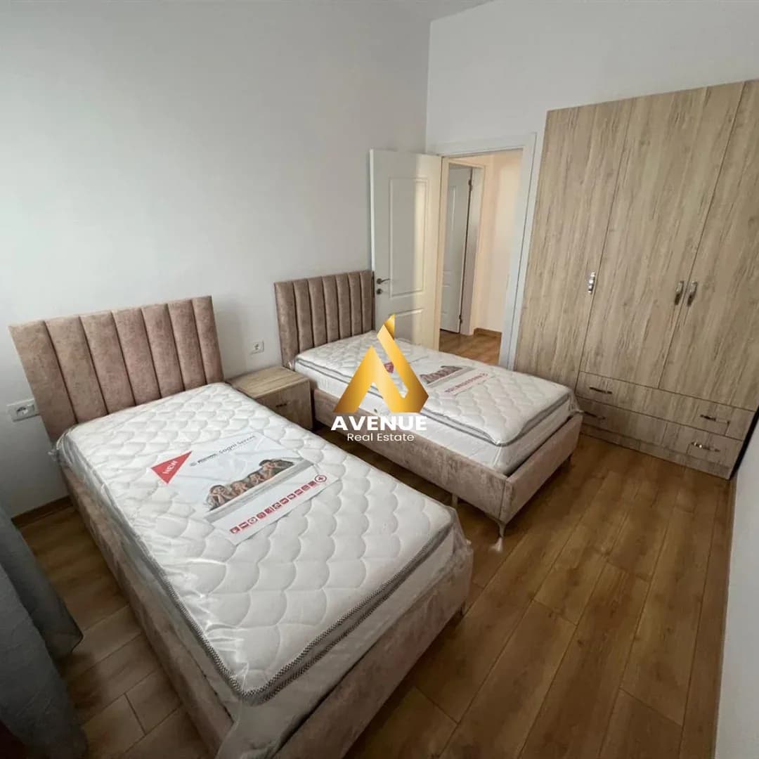 Jepet me qira apartament 2+1 – Kamëz 4