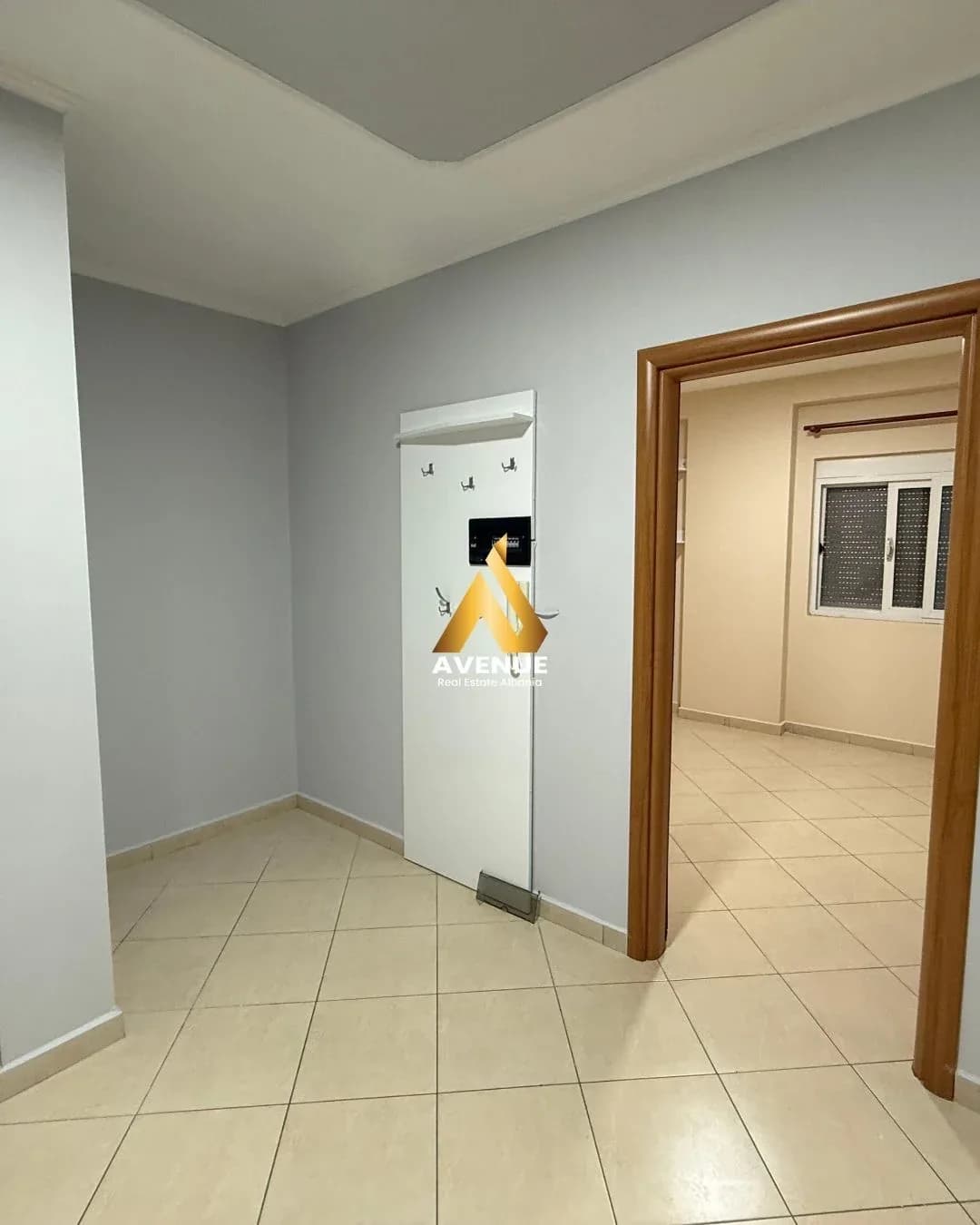 JEPET ME QERA 2+1 – RIZA CEROVA